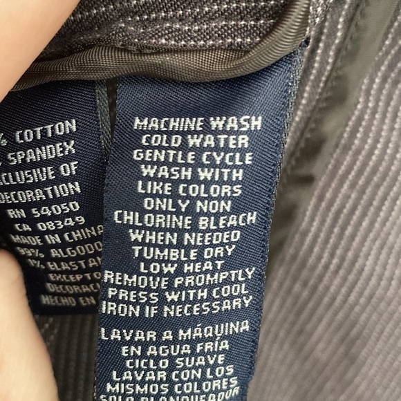 𝅺Jones New York Women’s Signature Fitted Pinstriped Jacket Medium - Picture 10 of 11